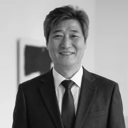Lee Jung Woong | Global Auction